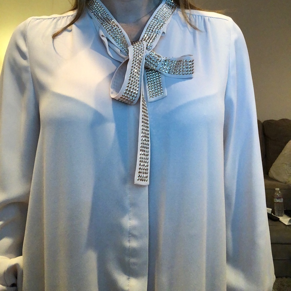 Cream Blouse with Gold Ties​​​​​​​​​​​